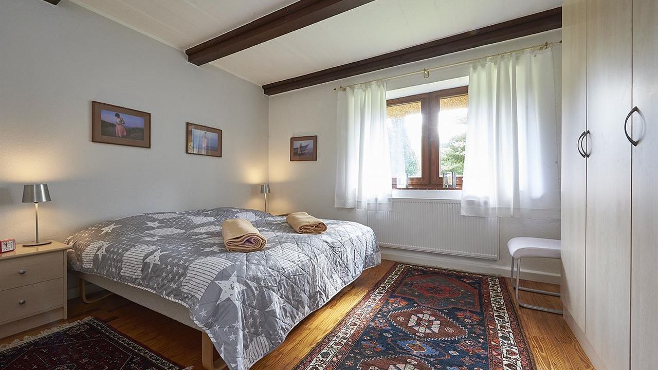 Elternschlafzimmer unten Elternschlafzimmer unten